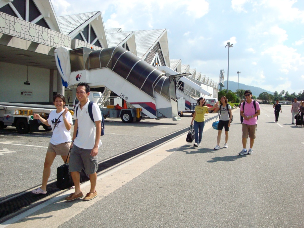 Langkawi International Airport صور وتقرير مطار لنكاوي