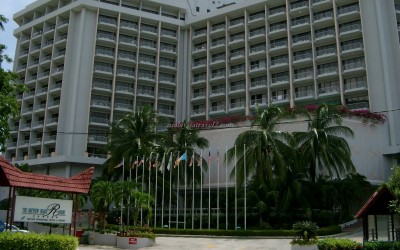 Bayview Beach Resort Penang فندق باي فيو بيتش في جزيرة بينانج ماليزيا