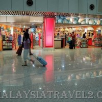 Kuala Lumpur International Airport مطار كوالالمبور الدولي