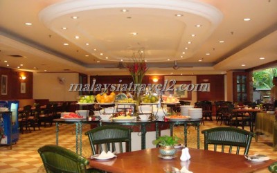 Holiday Inn Penang فندق هوليداي ان بينانج1