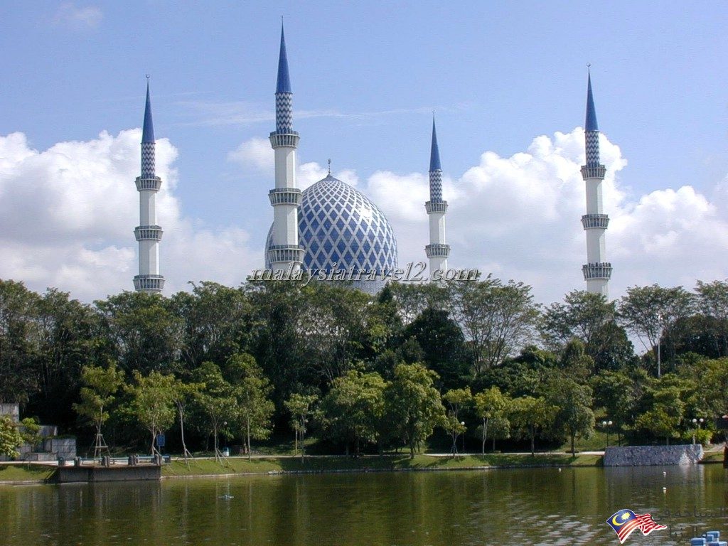 blue mosque malaysial18